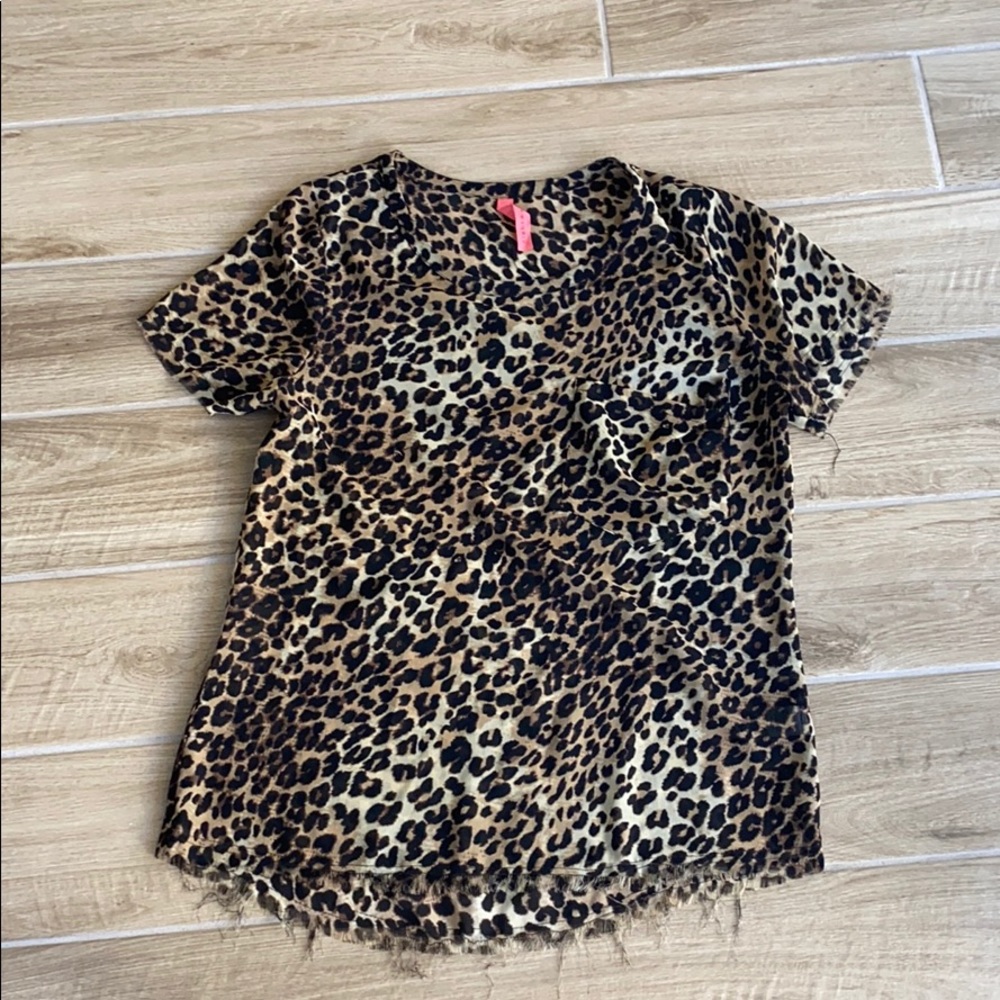 Eight Sixty Leopard Tee